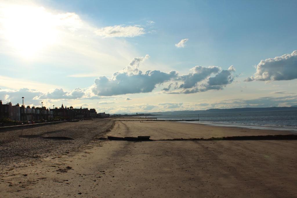 Edinburgh Beachfront B&B Esterno foto